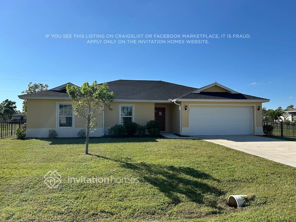 16046 Juarez Cir in Punta Gorda, FL - Building Photo