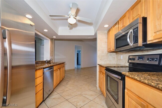 property at 2614 SE 12th Pl
