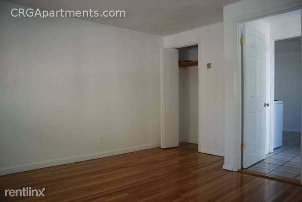 19 Hunting St-Unit -# 1 in Cambridge, MA - Building Photo - Building Photo