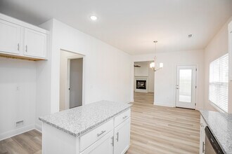 4307 SW Bison St in Bentonville, AR - Building Photo - Building Photo