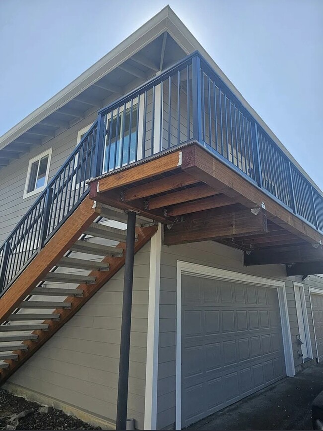 3166 NE 16th St, Unit 3166 in Gresham, OR - Building Photo - Building Photo