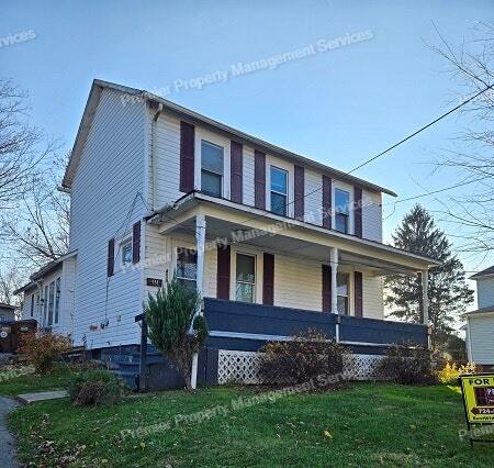 458 Fisher Hill St in Sharon, PA - Building Photo