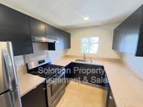 714 N Freeman St in Oceanside, CA - Building Photo - Building Photo