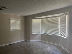 214 W Quitman Ave in Gladewater, TX - Building Photo - Building Photo