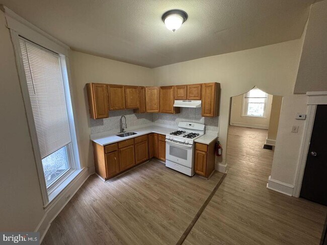 property at 5711 Chestnut St