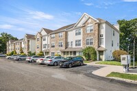 Amber Grove Apartments in Lakewood, NJ - Building Photo - Building Photo