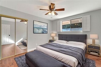 119 Bell Cyn Rd in Bell Canyon, CA - Building Photo - Building Photo