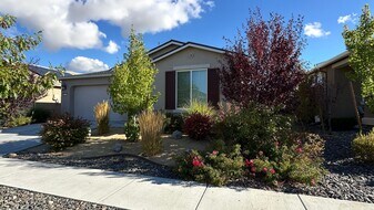 7364 Continuum Dr in Reno, NV - Building Photo