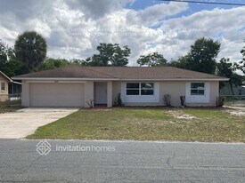 900 Vincent Dr in Mount Dora, FL - Building Photo