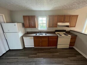 1622 25th Ave N in Nashville, TN - Building Photo - Building Photo