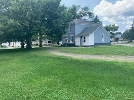 2809 South Ave in La crosse, WI - Building Photo