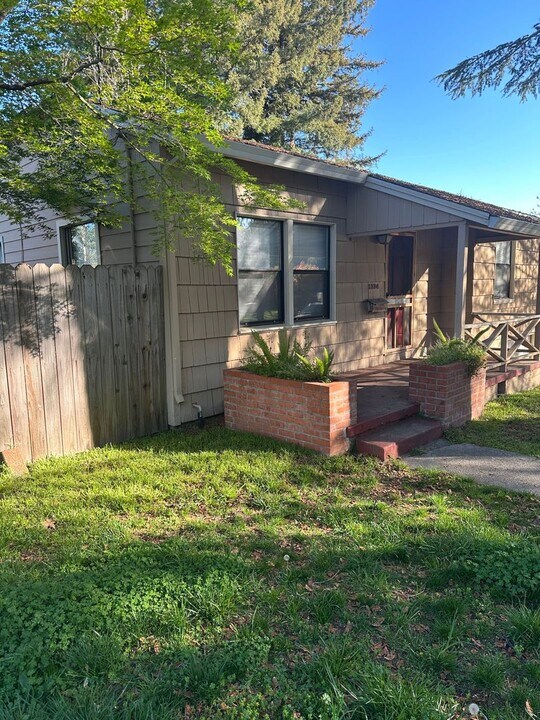 1334 High St in Auburn, CA - Building Photo