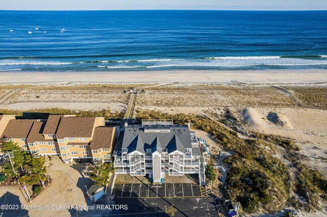 41 Dune Terrace in Seaside Heights, NJ - Building Photo - Building Photo