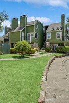 9815 Walnut St in Dallas, TX - Building Photo