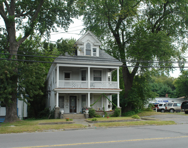 1557 State St in Schenectady, NY - Building Photo - Building Photo