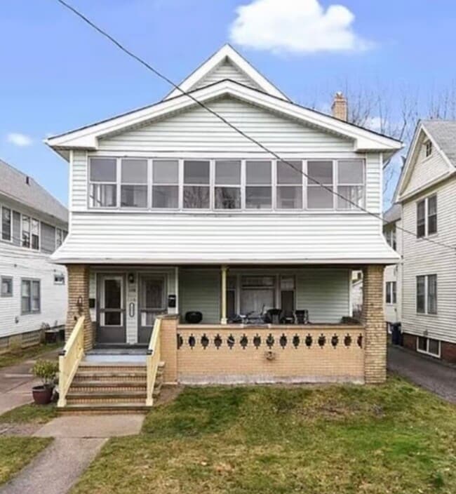 2211 Eldred Ave, Unit Eldred Lower