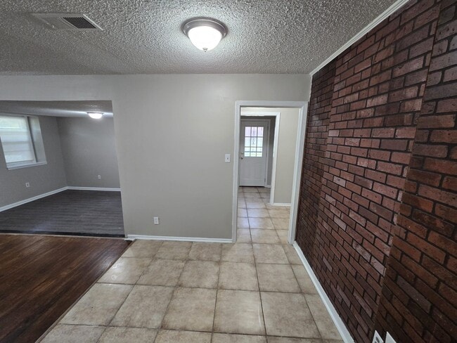 3906 Hammett Dr in Memphis, TN - Building Photo - Building Photo