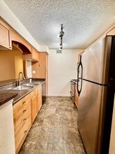 2500 Winding Creek Blvd in Clearwater, FL - Building Photo - Building Photo