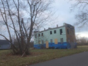 7007 Medbury St in Detroit, MI - Building Photo - Building Photo