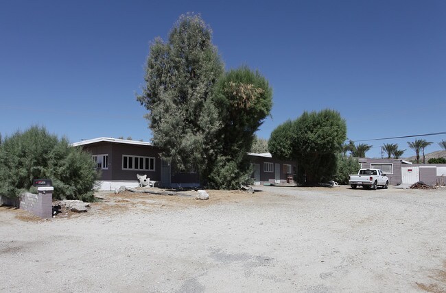 66442 Acoma Ave in Desert Hot Springs, CA - Building Photo - Building Photo