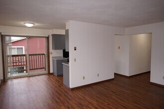 1525 McKenna Blvd in Madison, WI - Building Photo - Building Photo