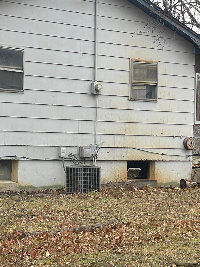 416 W Krekel St in Wellsville, MO - Building Photo - Building Photo