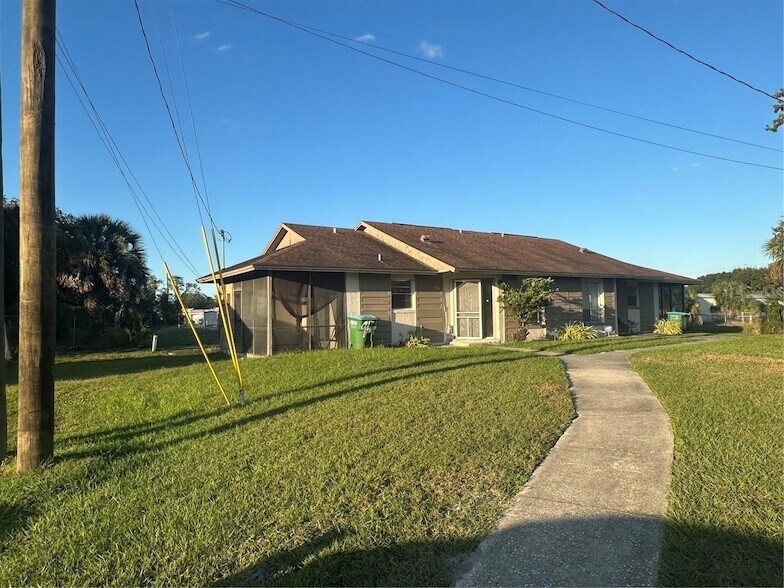 951 Bryan Ct in Longwood, FL - Foto de edificio