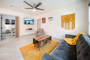 847 NE 16th Ave in Fort Lauderdale, FL - Building Photo