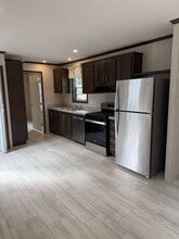 25 Austin Dr in Orono, ME - Building Photo - Building Photo