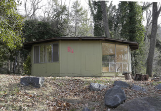 Miramonte Forest in Asheville, NC - Building Photo - Building Photo