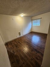 3510 NE Everett St, Unit 4 in Camas, WA - Foto de edificio - Building Photo