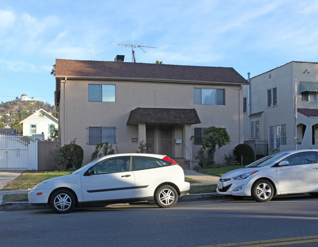 5015 Franklin Ave in Los Angeles, CA - Building Photo - Building Photo