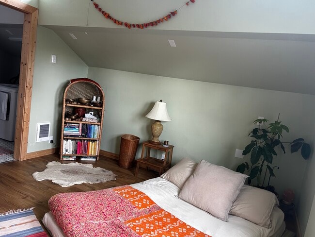 923 19th St, Unit Ground Floor