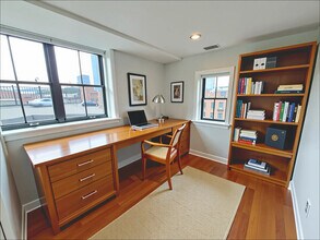557 Columbus Ave in Boston, MA - Building Photo - Building Photo