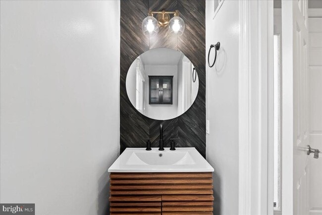 1481 Autumn Ridge Cir in Reston, VA - Building Photo - Building Photo