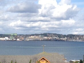 103 Rockwell Ave, Unit B-16 in Port Orchard, WA - Building Photo - Building Photo