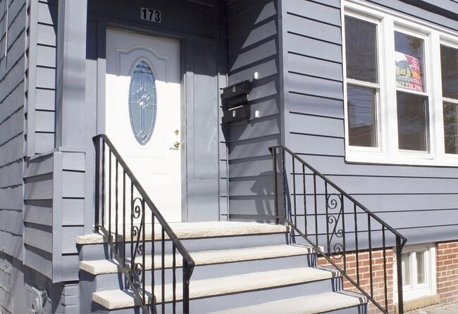 property at 173 Mallory Ave