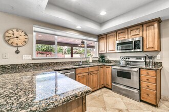 8532 E San Bruno Dr in Scottsdale, AZ - Building Photo - Building Photo