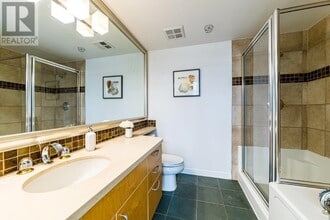 1199 Marinaside Crescent in Vancouver, BC - Building Photo - Building Photo