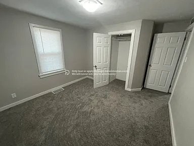 1423 E Resthaven Rd in Peoria, IL - Foto de edificio - Building Photo