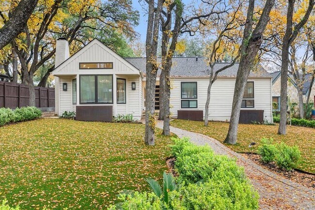 property at 1703 Meadowbrook Dr