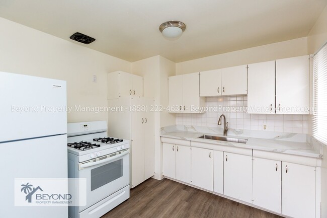 property at 4444 Gresham St