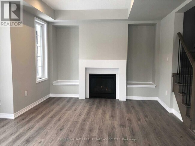 3445 George Savage Ave in Oakville, ON - Building Photo - Building Photo