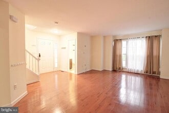 9261 Ridgefield Cir in Frederick, MD - Building Photo - Building Photo