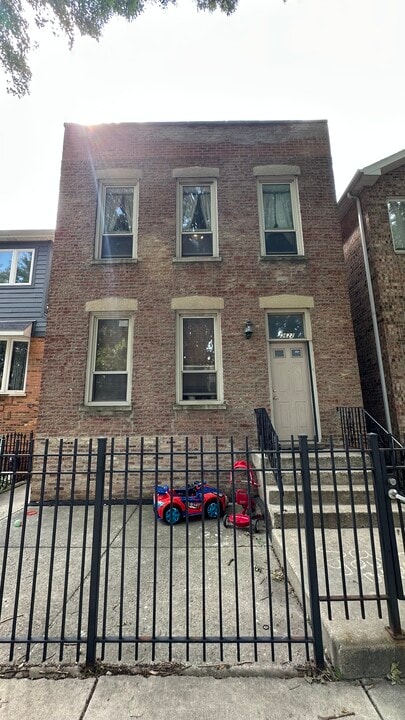3622 S Union Ave, Unit 1F in Chicago, IL - Building Photo