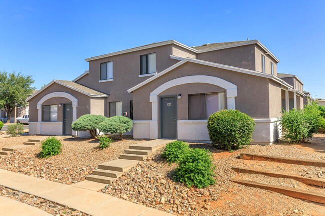 The Edge Townhomes in Sierra Vista, AZ - Building Photo - Building Photo