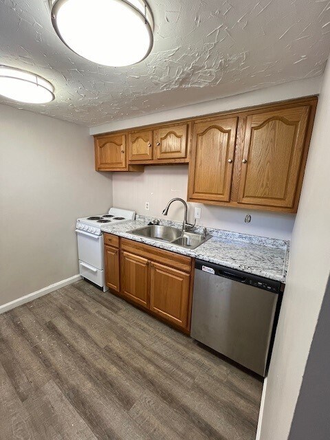 6401 Fifth Ave in Pittsburgh, PA - Building Photo