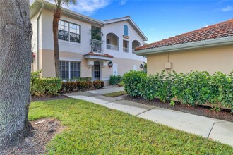 3047 Horizon Ln in Naples, FL - Building Photo - Building Photo