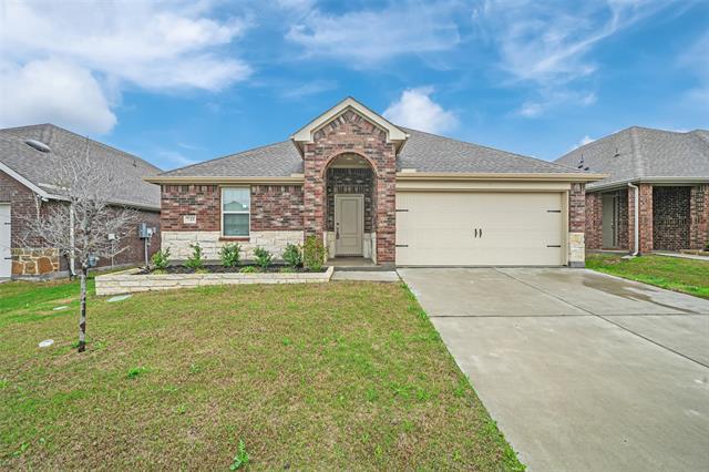 748 Serenity Sound Dr in Lavon, TX - Building Photo