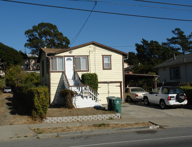 1500 Amador St in San Pablo, CA - Building Photo - Building Photo